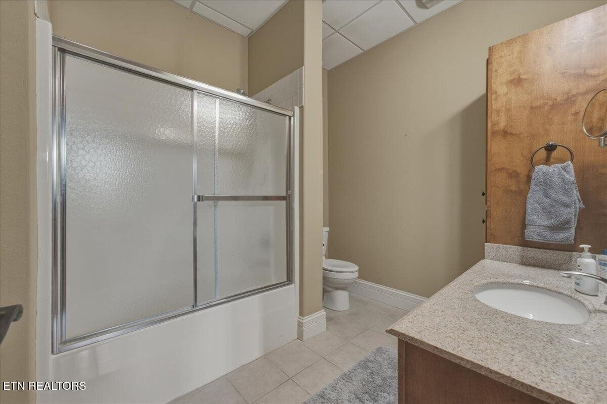 42-Full Bath - 725 Riverchase Rd, Lenoir City, TN 37772