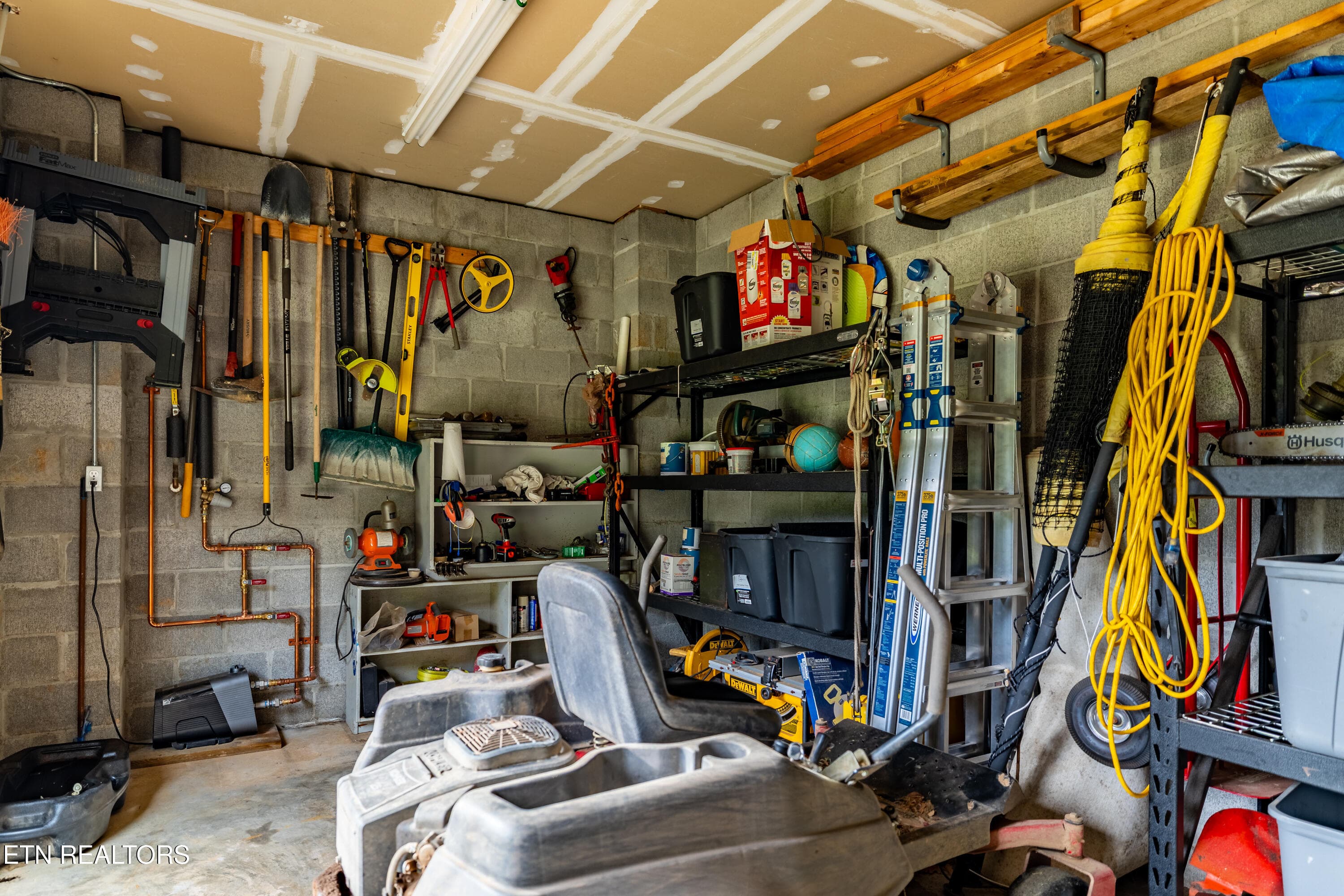 Workshop - 1410 Ward Rd, Loudon, TN 37774, Loudon