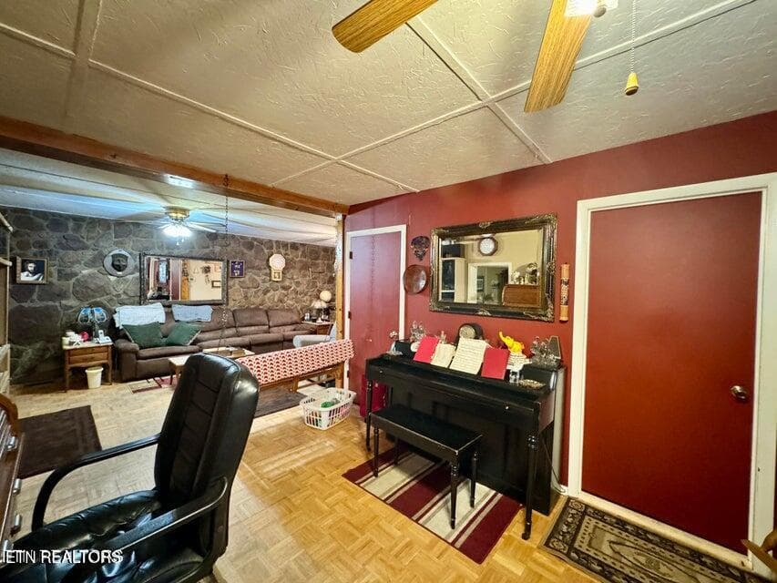 5889 Newton Road parlor2 new - 5889 Newton Rd, Crossville, TN 38572