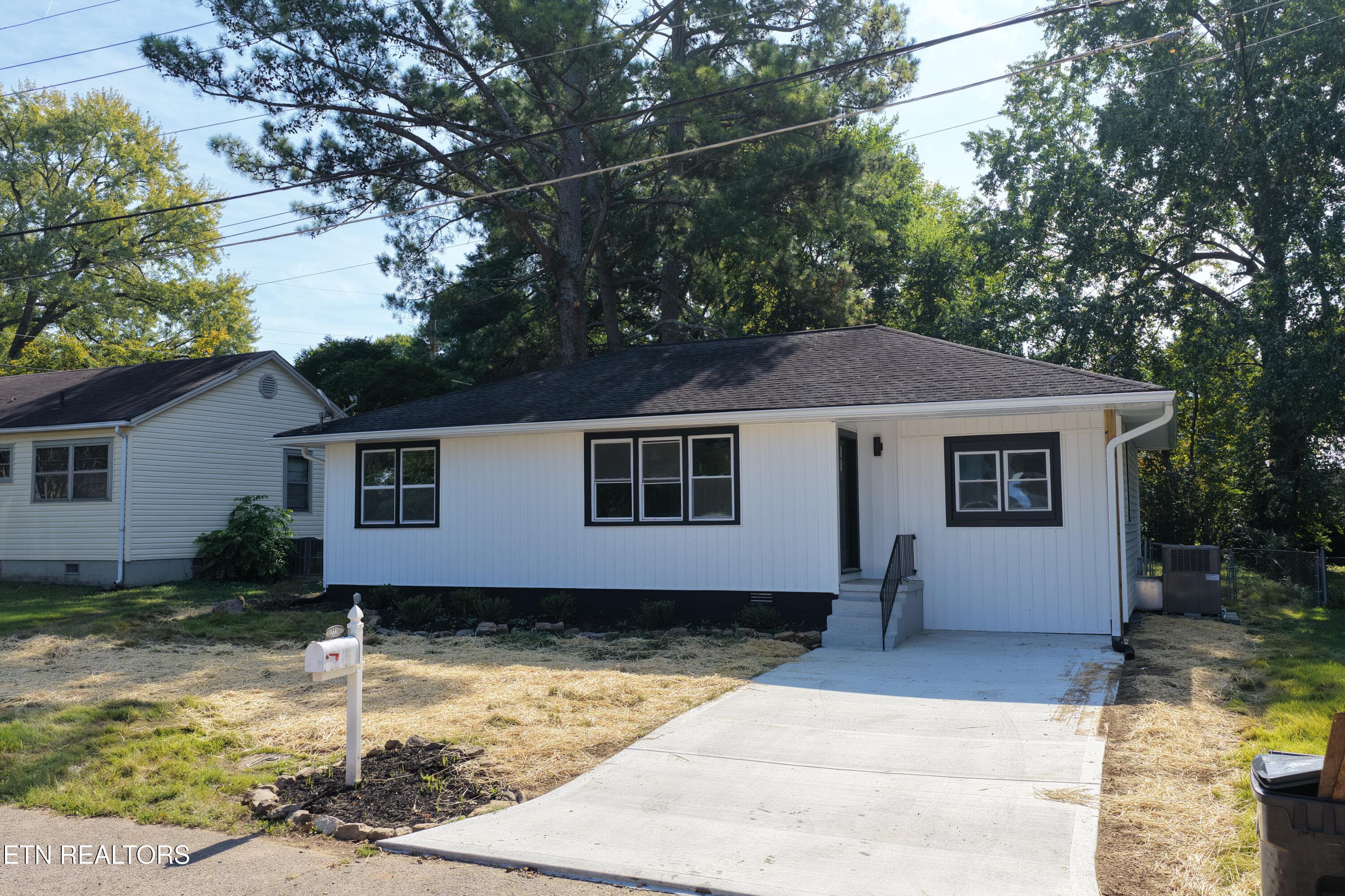 2728 Arbor Place, Knoxville, TN 37917
