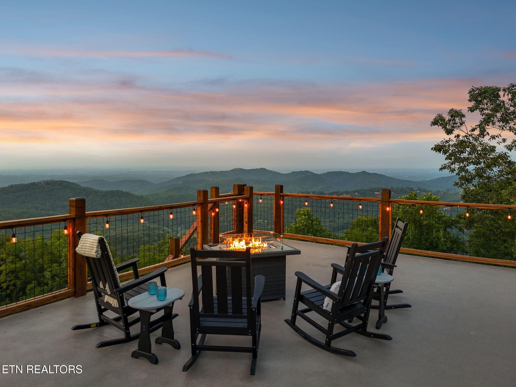 185-2525 Angelos Mountain Wy - 025 (2) - 2525 Angelos Mountain Way, Pigeon Forge, TN 37862