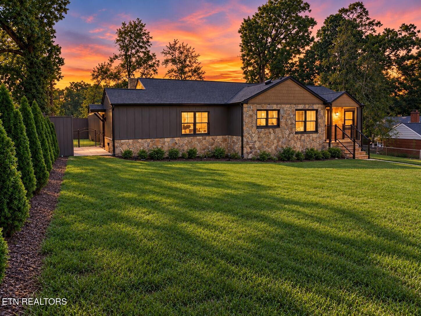 3434 Kenilworth Lane, Knoxville, TN 37917