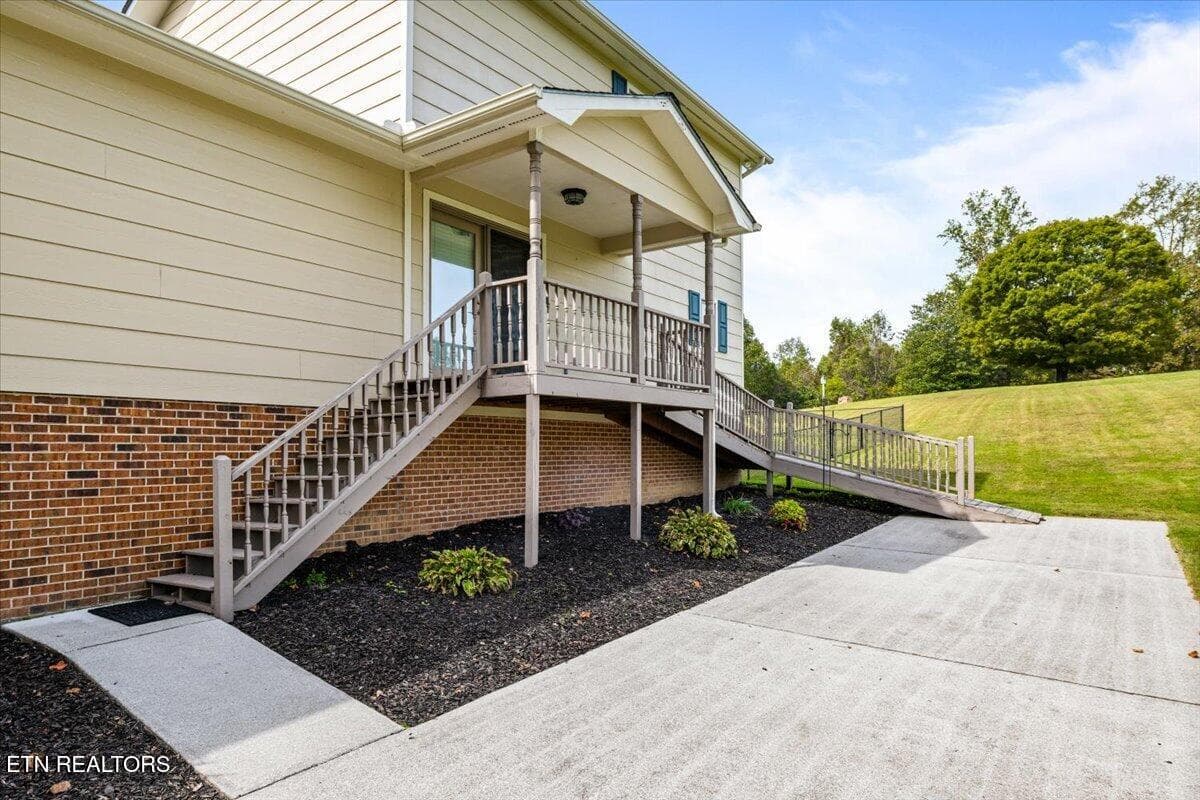 06-345 McKinney Rd - 345 McKinney Rd, LaFollette, TN 37766, LaFollette
