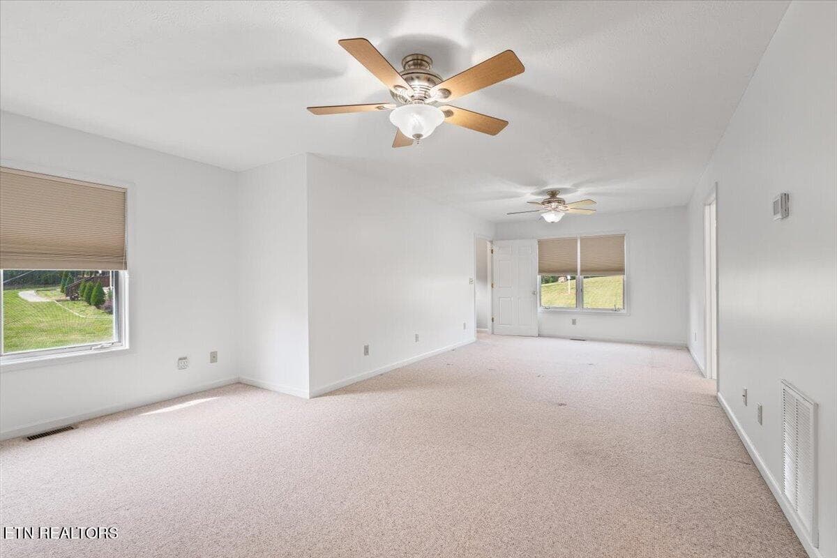 59-345 McKinney Rd - 345 McKinney Rd, LaFollette, TN 37766, LaFollette