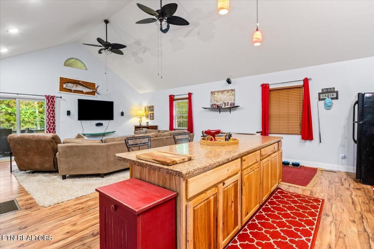 19-835 Jim Lee Ridge Rd - 835 Jim Lee Ridge Rd, LaFollette, TN 37766, LaFollette