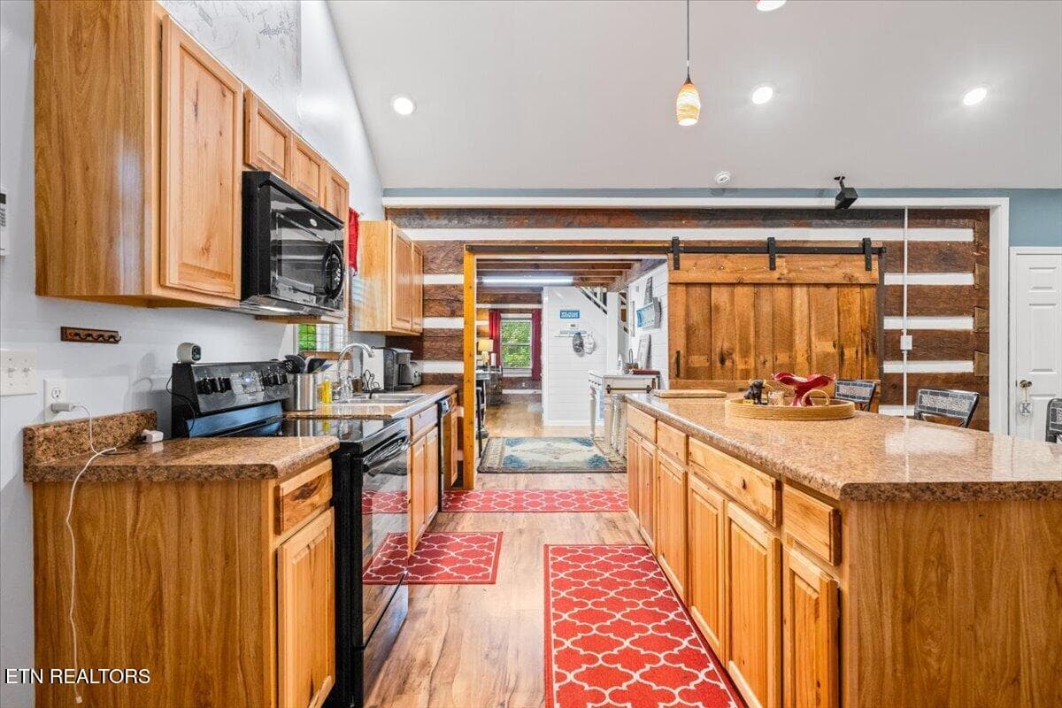 23-835 Jim Lee Ridge Rd - 835 Jim Lee Ridge Rd, LaFollette, TN 37766, LaFollette