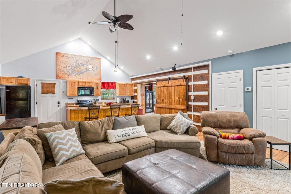 29-835 Jim Lee Ridge Rd - 835 Jim Lee Ridge Rd, LaFollette, TN 37766, LaFollette