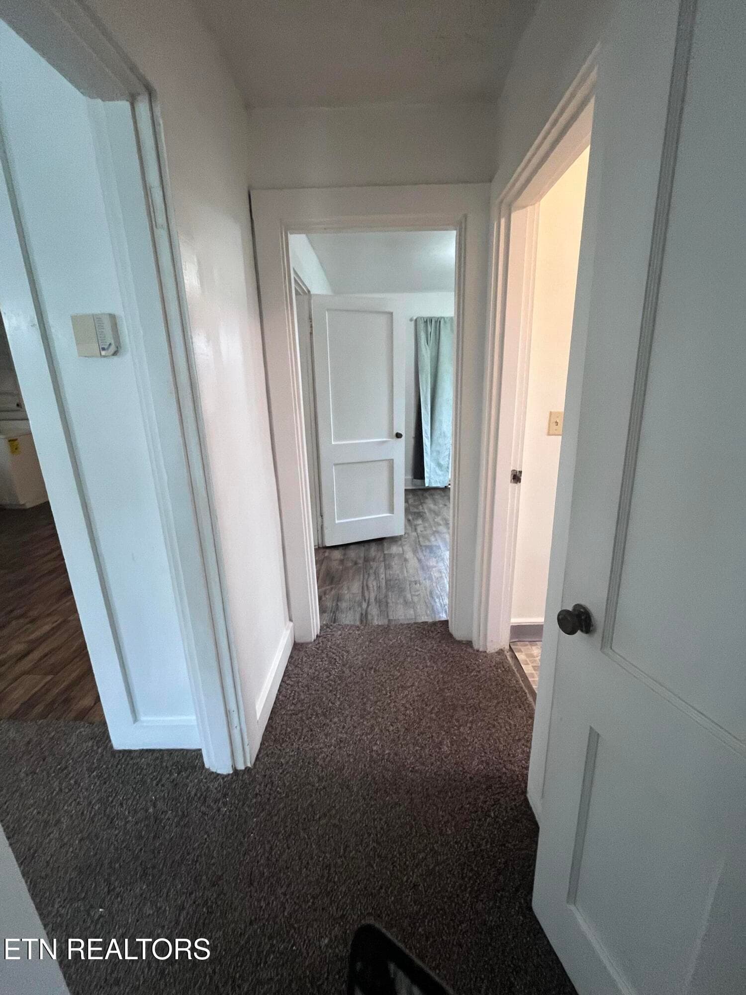 Hallway - 227 Henderson Ave, Sevierville, TN 37862, Sevierville