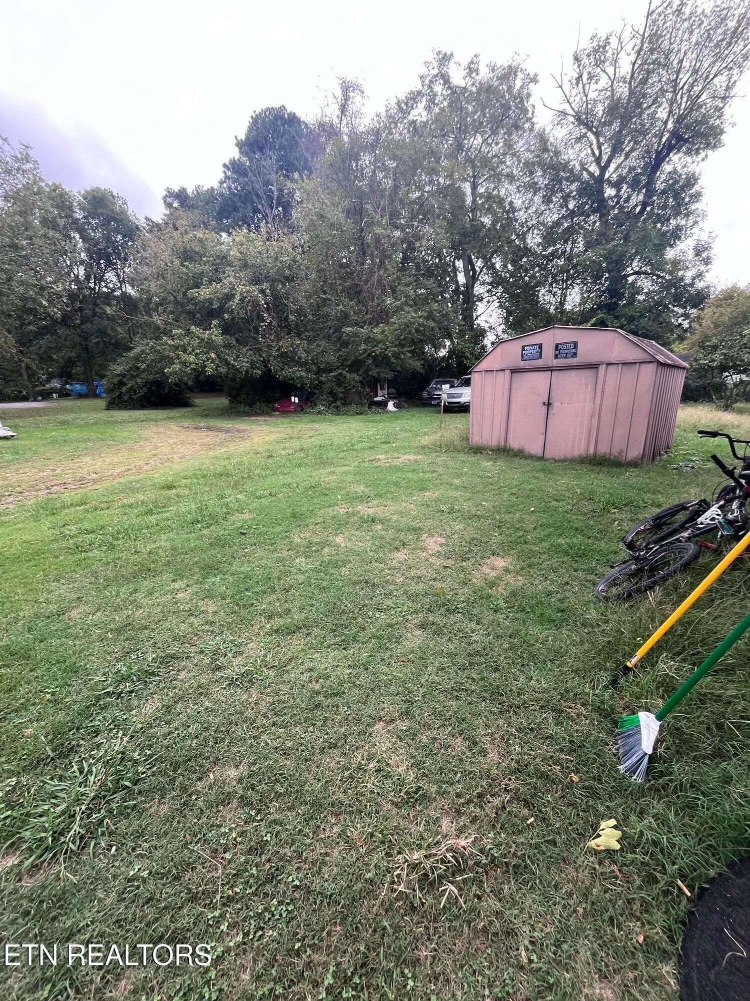 Large Backyard - 227 Henderson Ave, Sevierville, TN 37862, Sevierville