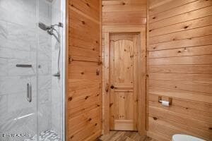 Master bath - 1728 Stone Bridge Drive, Dandridge, TN 37725