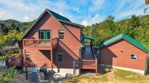 Back of home and garage - 1728 Stone Bridge Drive, Dandridge, TN 37725