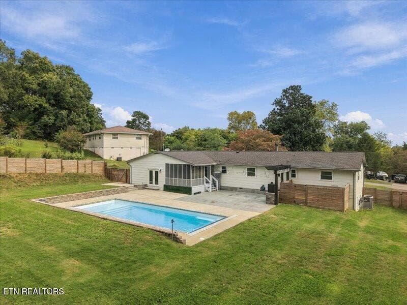 02-007_DJI_20261009124324_0504_D - 11925 Berwick Lane, Knoxville, TN 37934, Knoxville