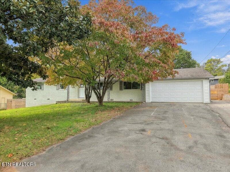 37-003_DJI_20261009124127_0492_D - 11925 Berwick Lane, Knoxville, TN 37934, Knoxville