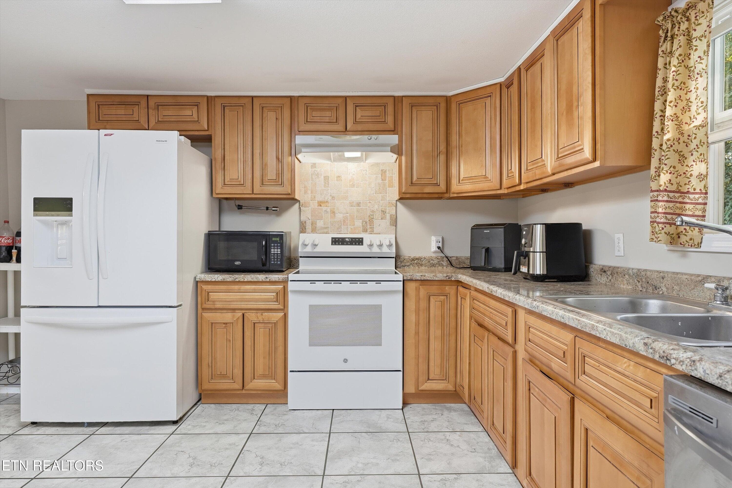 12-111 Cathcart Rd [3482465]-200 - 111 Cathcart Rd, Vonore, TN 37885, Vonore
