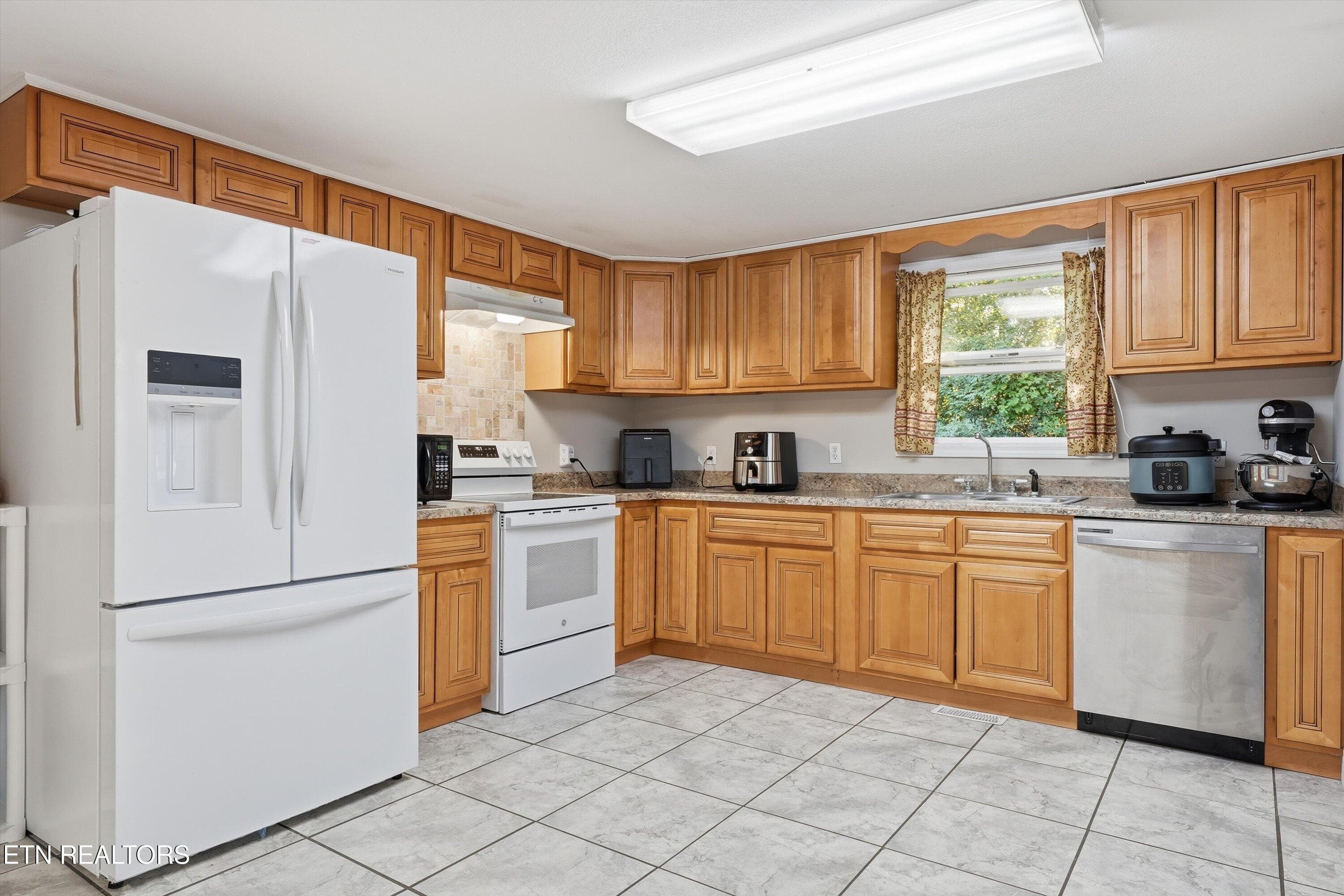 13-111 Cathcart Rd [3482465]-195 - 111 Cathcart Rd, Vonore, TN 37885, Vonore