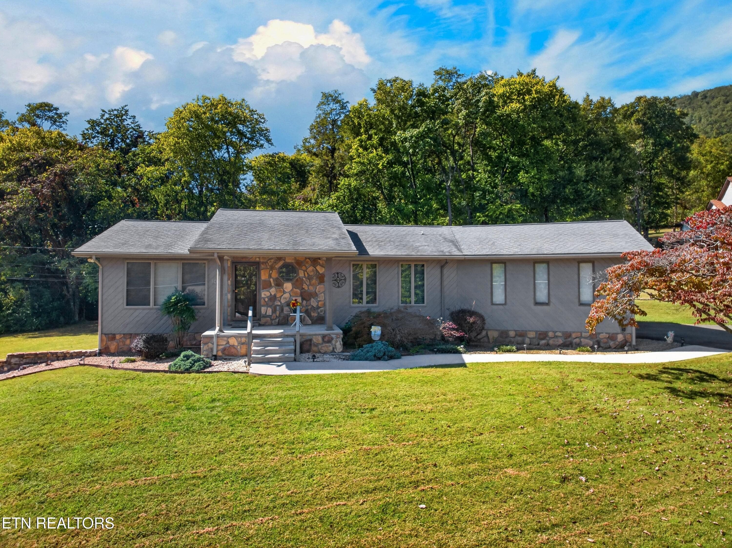 001-1089MountainTrailDrive-Newport-TN-37 - 1089 Mountain Trail Drive, Newport, TN 37821, Newport