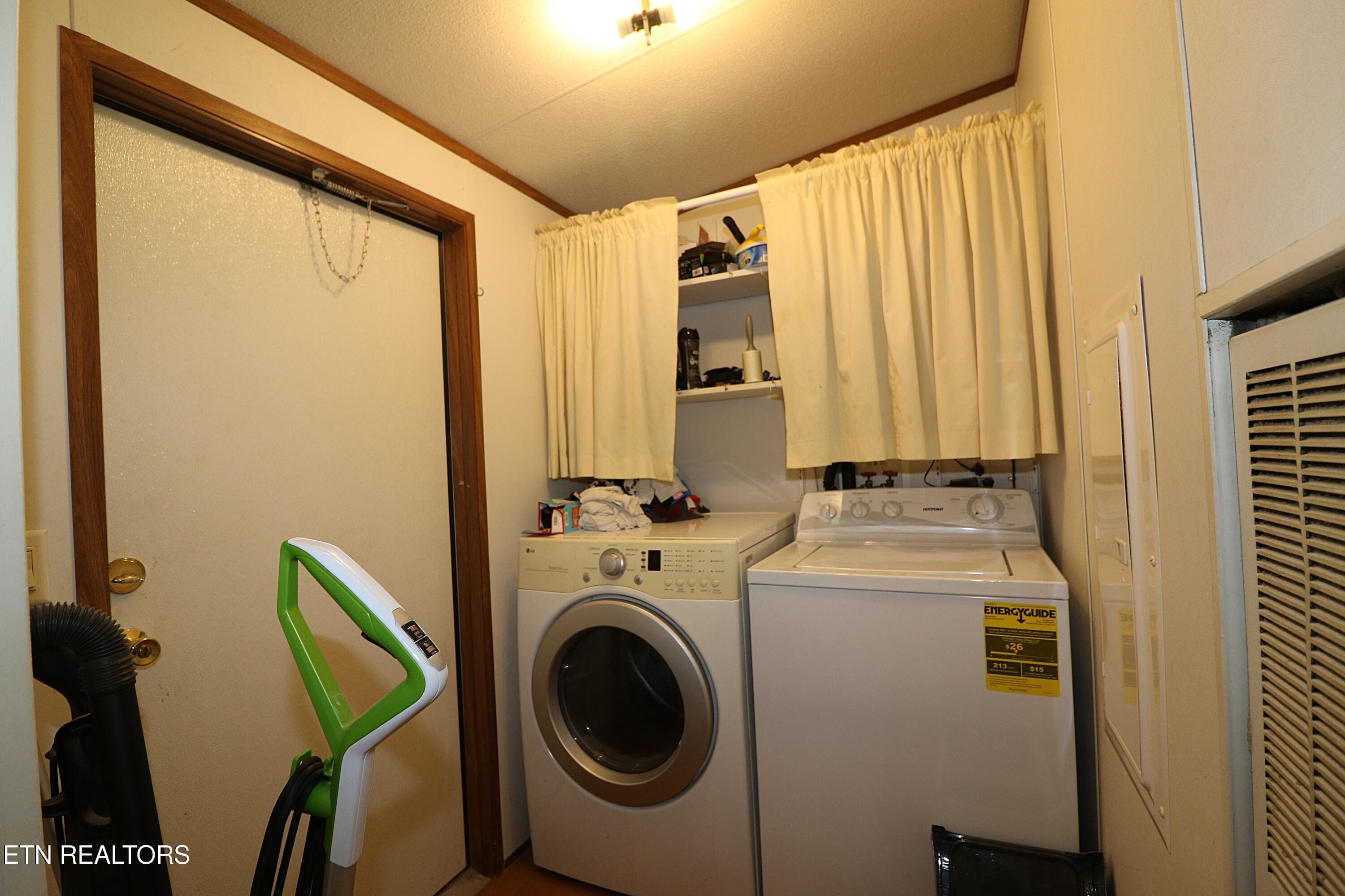 094A5165 - 339 Edgewood Blvd, Oneida, TN 37841, Oneida