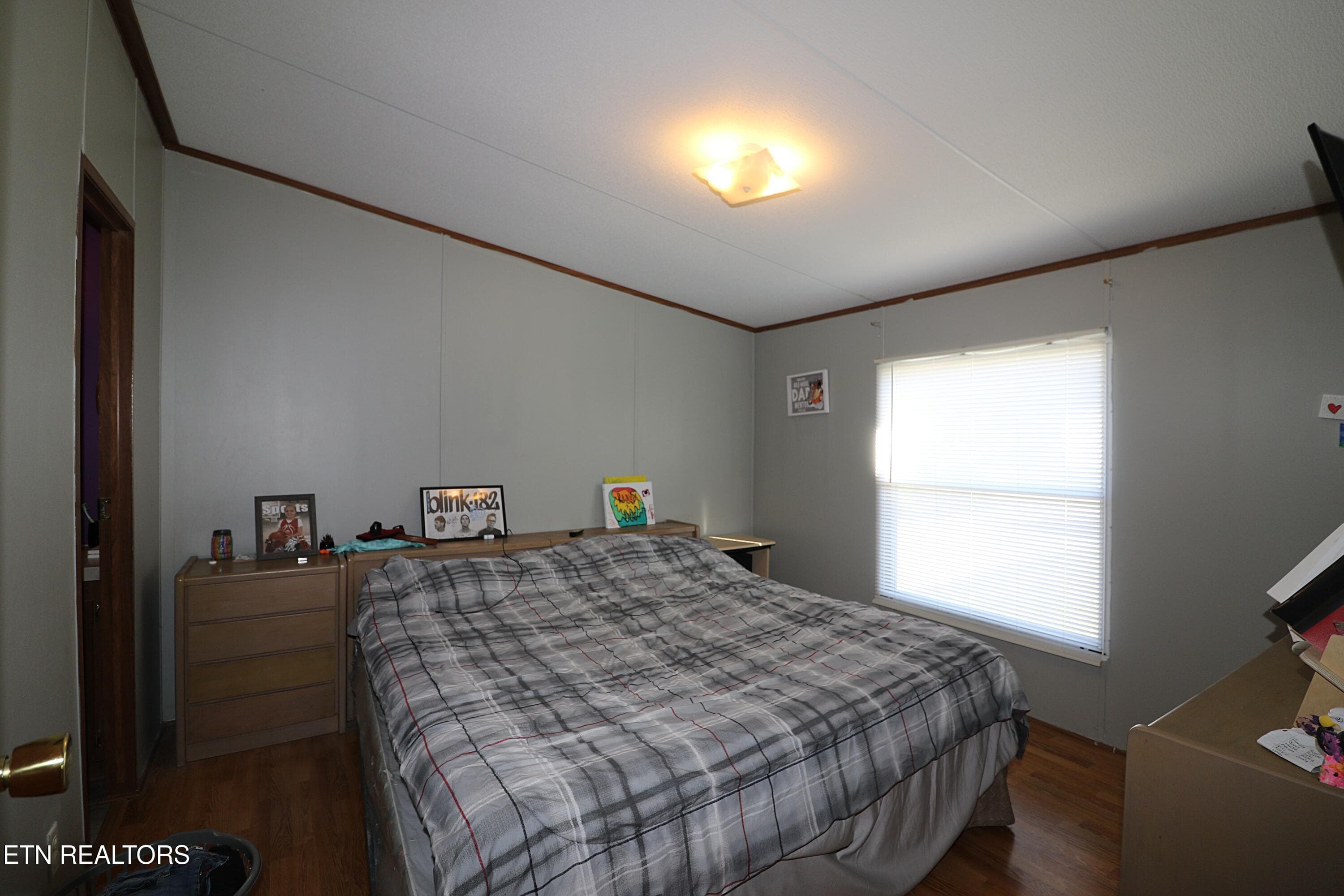 094A5174 - 339 Edgewood Blvd, Oneida, TN 37841, Oneida