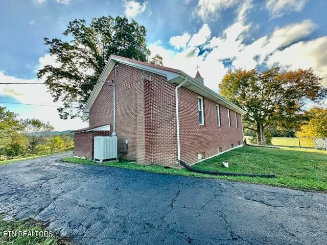 backview - 162 York Drive, Jonesville, VA 24263