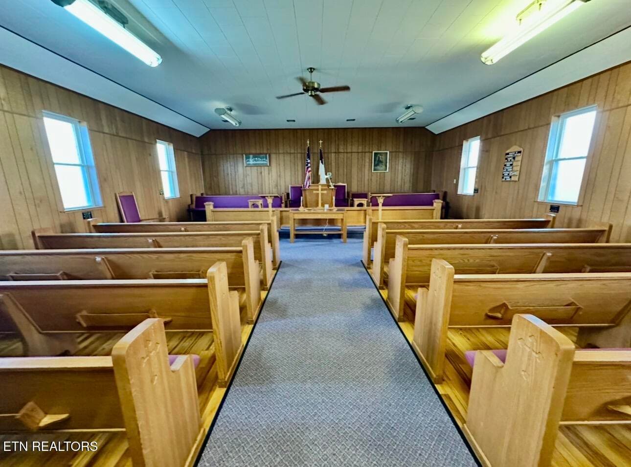santuary - 162 York Drive, Jonesville, VA 24263