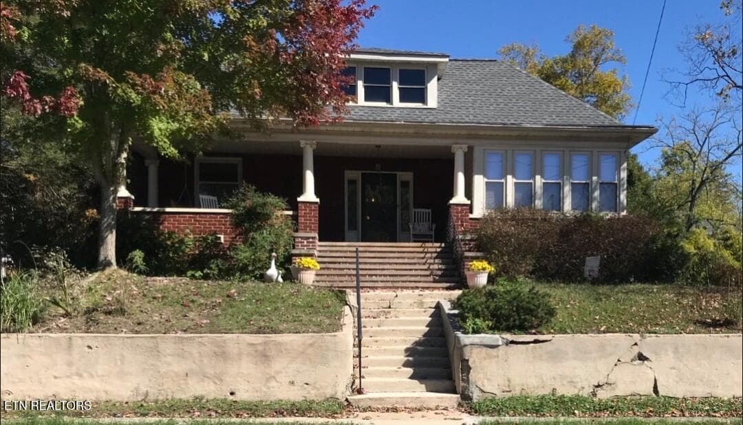 406 N 25th St, Middlesboro, KY 40965
