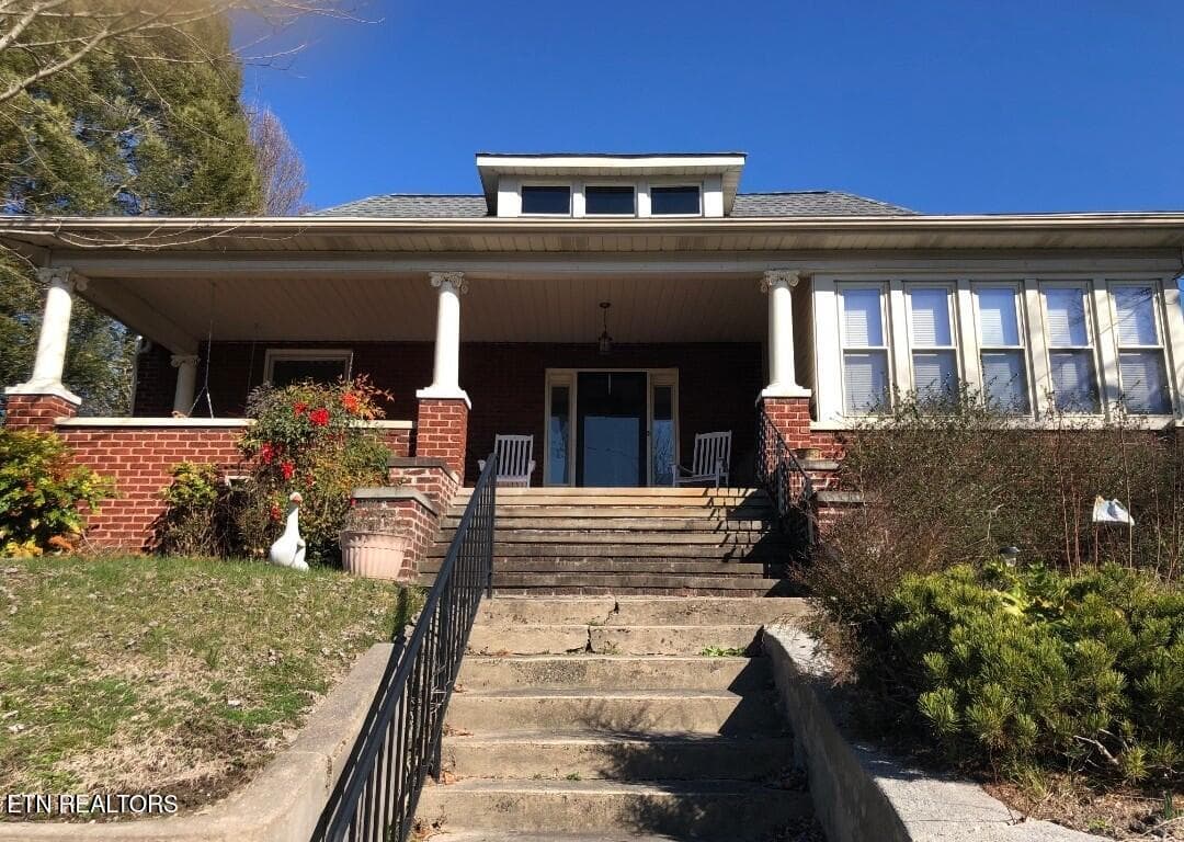 21490 - 406 N 25th St, Middlesboro, KY 40965