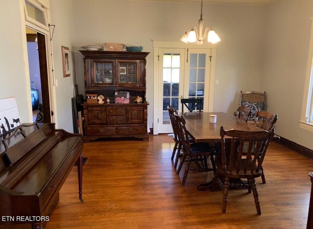 21520 - 406 N 25th St, Middlesboro, KY 40965