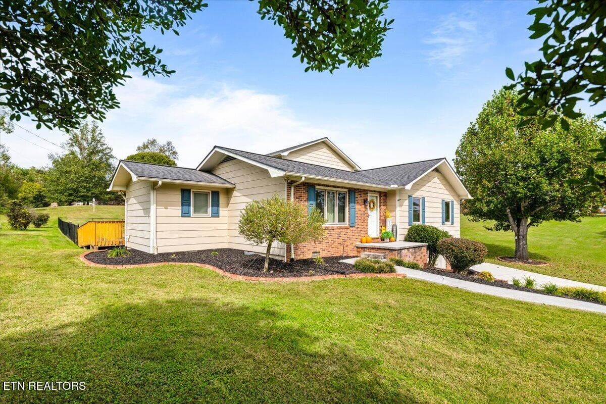 67-345 McKinney Rd - 345 McKinney Rd, LaFollette, TN 37766, LaFollette