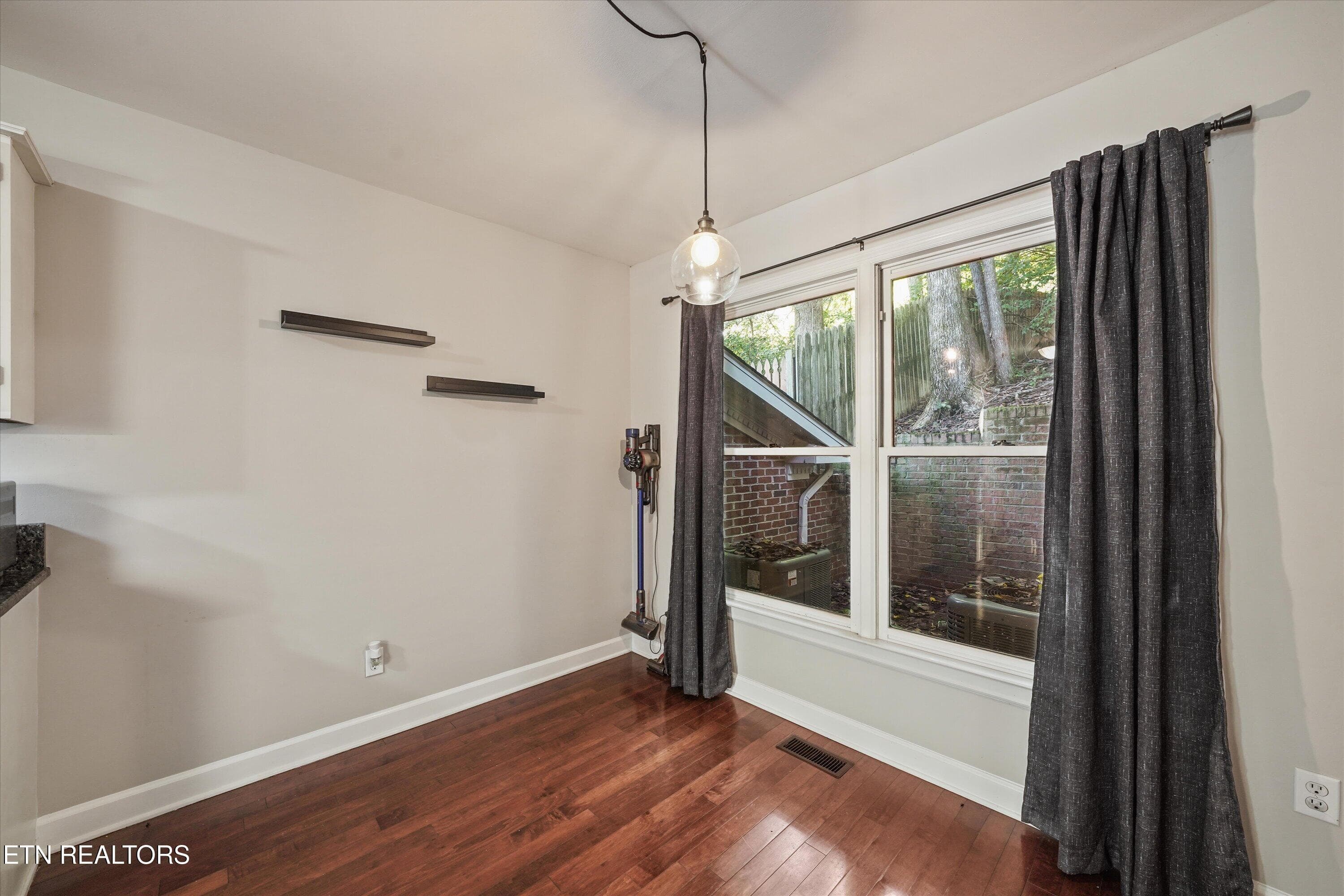 16-1407 Kenton Way 10 - 1407 Kenton Way, Knoxville, TN 37922, Knoxville