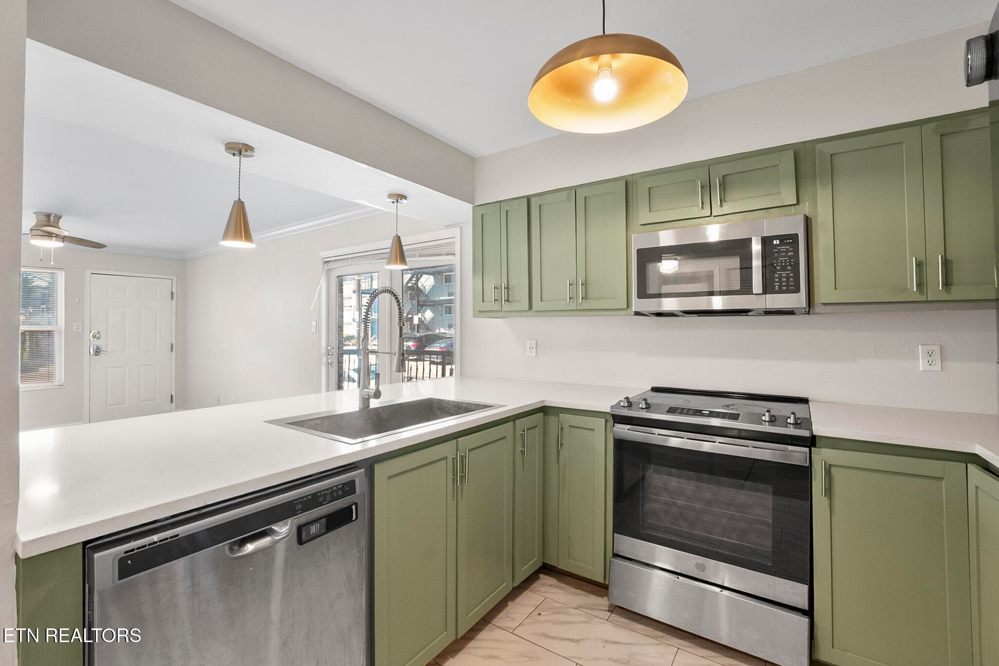 1201 Laurel Ave apt 101-058 - 1201 Laurel Ave 101, Knoxville, TN 37916, Knoxville