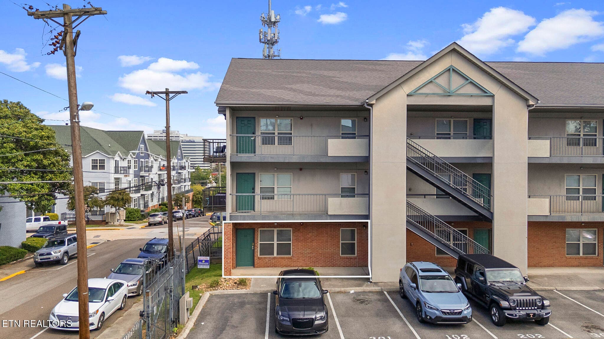 1201 Laurel Ave apt 101-127-Line - 1201 Laurel Ave 101, Knoxville, TN 37916, Knoxville