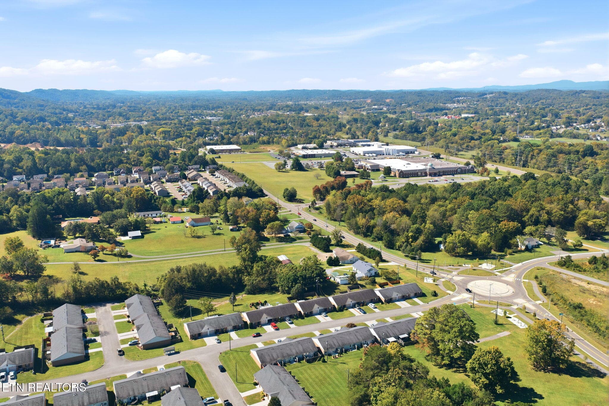 3-web-or-mls-003_DJI_20261007131335_0016 - 7209 Lyngate Blvd, Powell, TN 37849, Powell