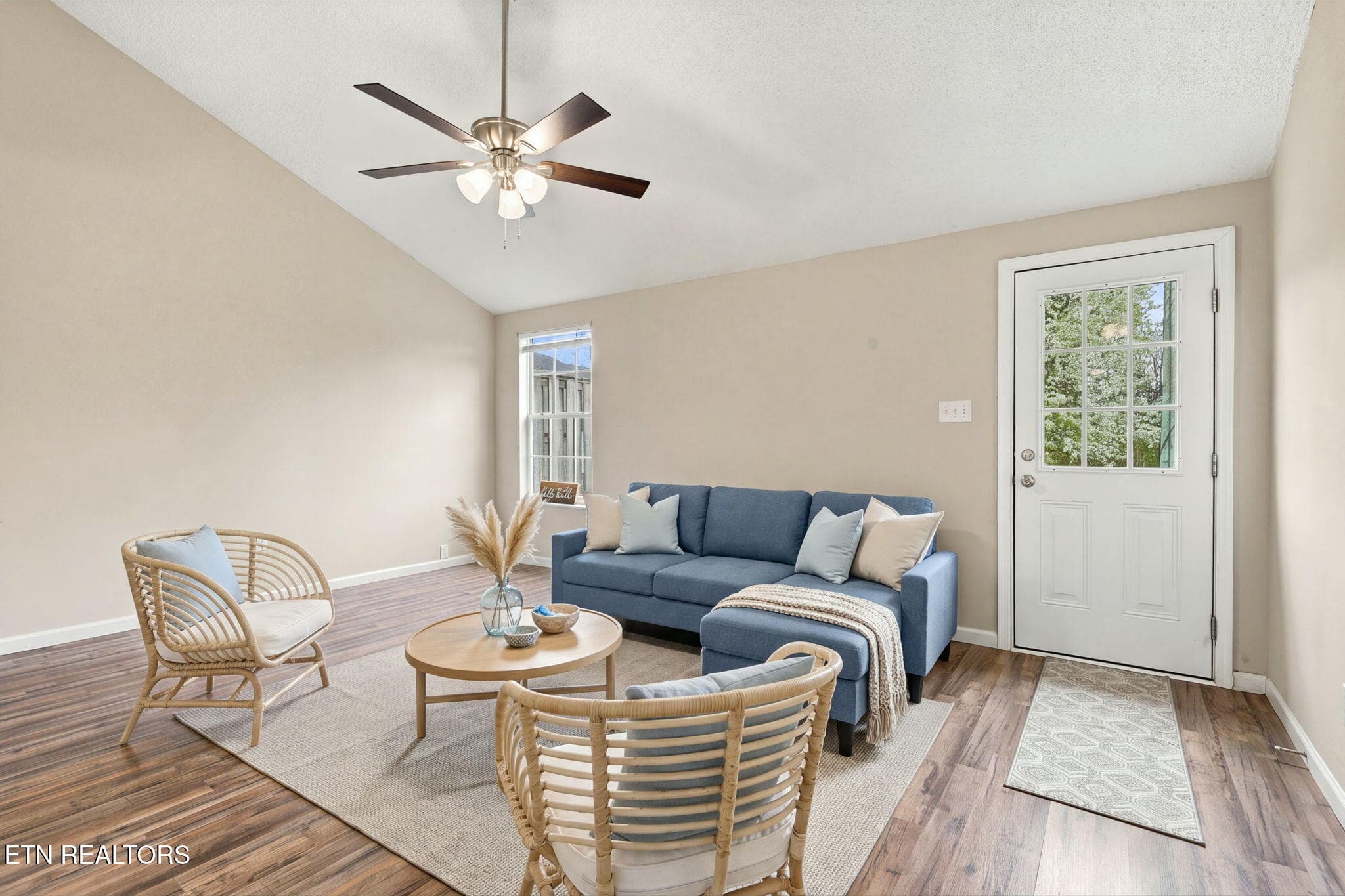 16-web-or-mls-009_7209 Lyngate-9575__AI- - 7209 Lyngate Blvd, Powell, TN 37849, Powell