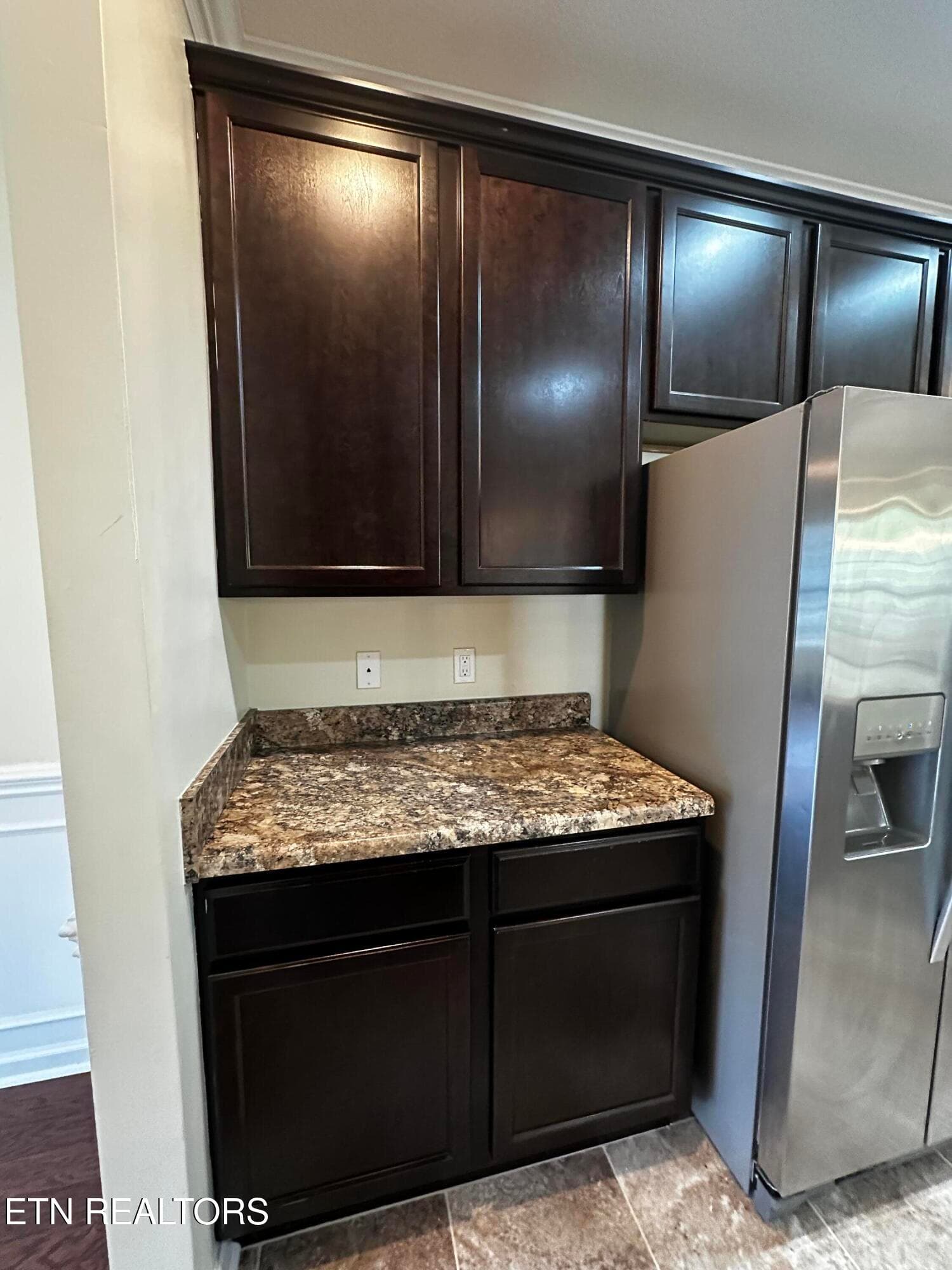 Extra Storage and counter space - 5901 Apple Valley Drive, Knoxville, TN 37924, Knoxville