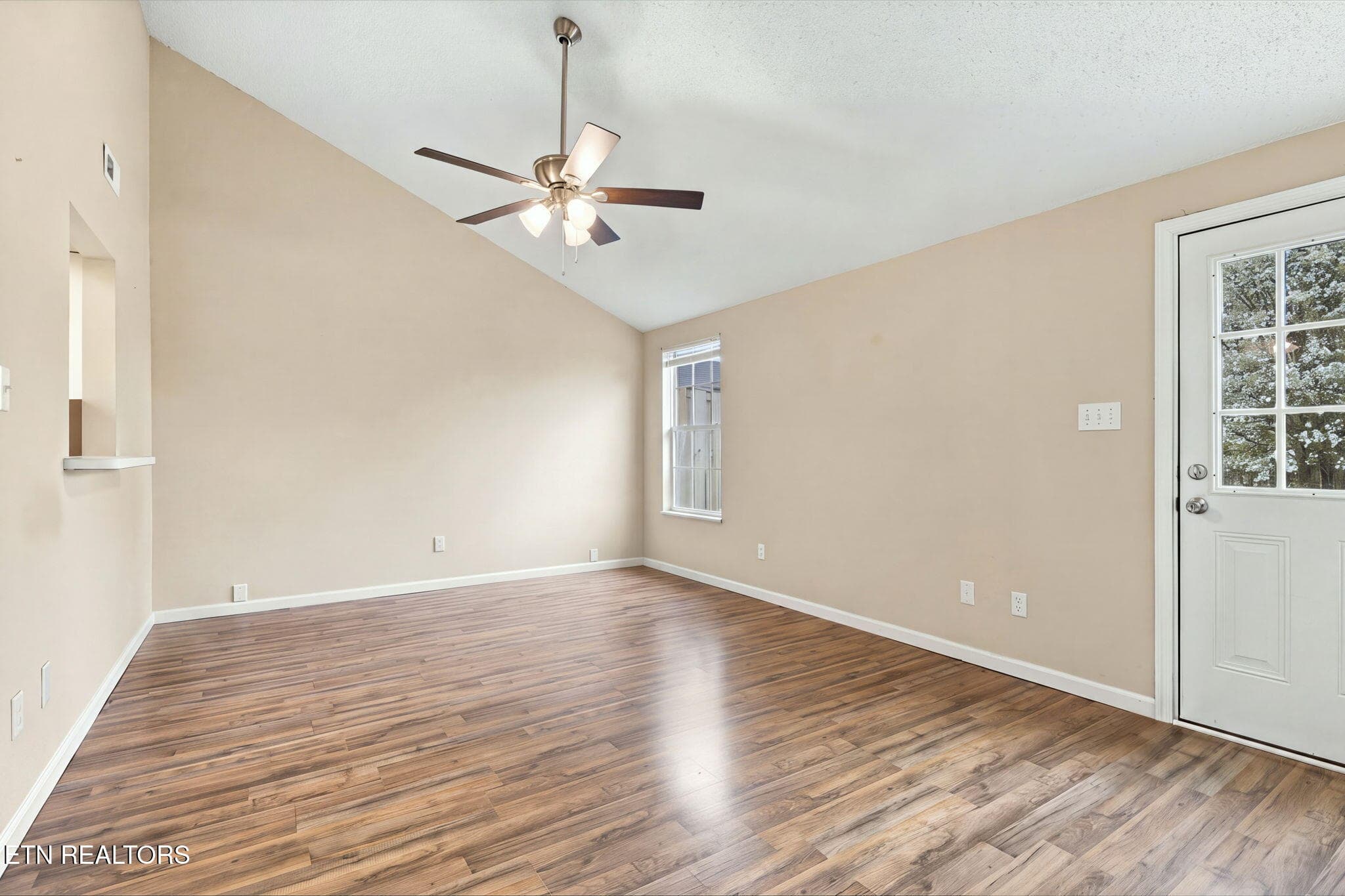 30-web-or-mls-7209-lyngate_001 (5) - 7209 Lyngate Blvd, Powell, TN 37849, Powell