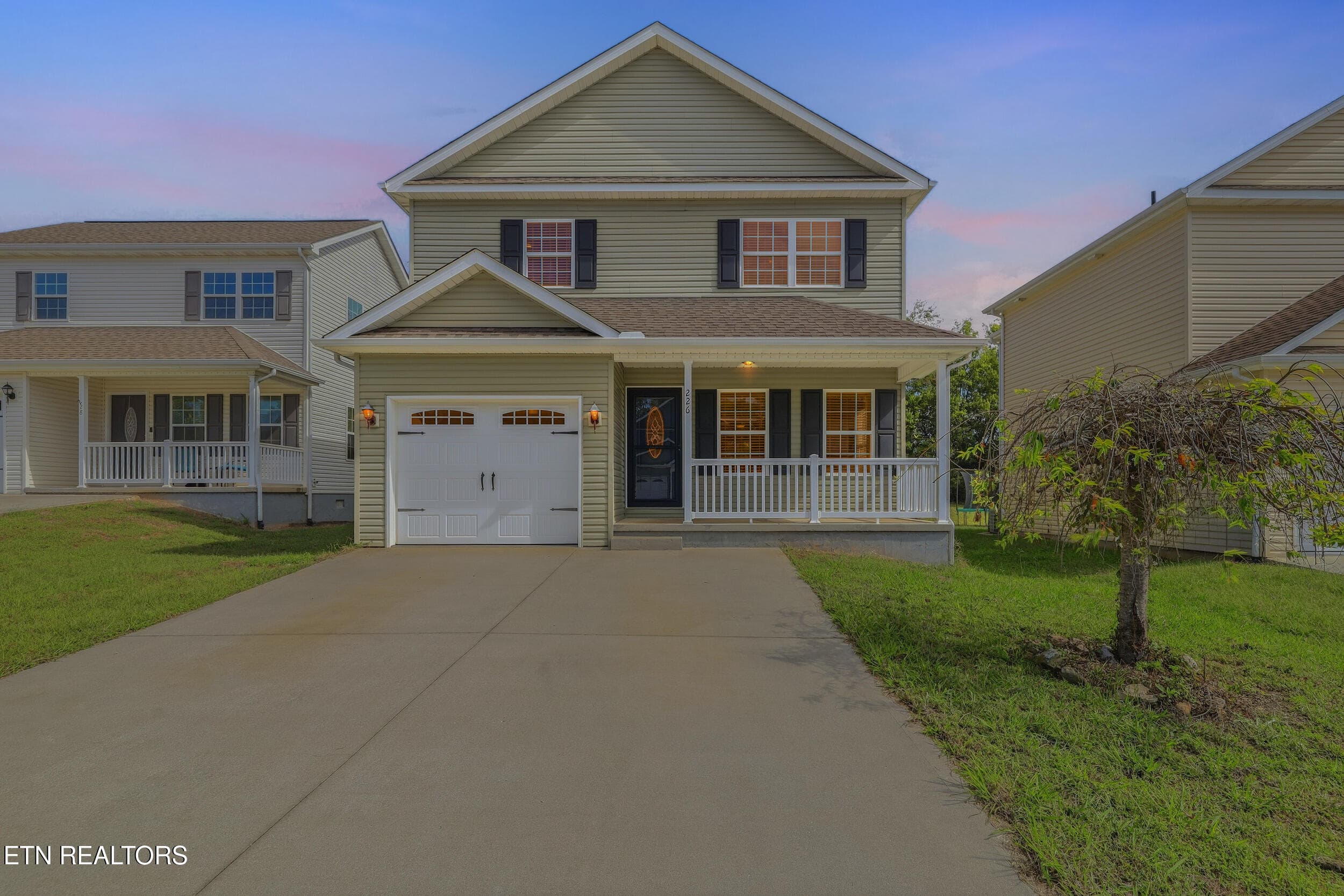001_twilight - 226 Heritage Crossing Drive, Maryville, TN 37804, Maryville