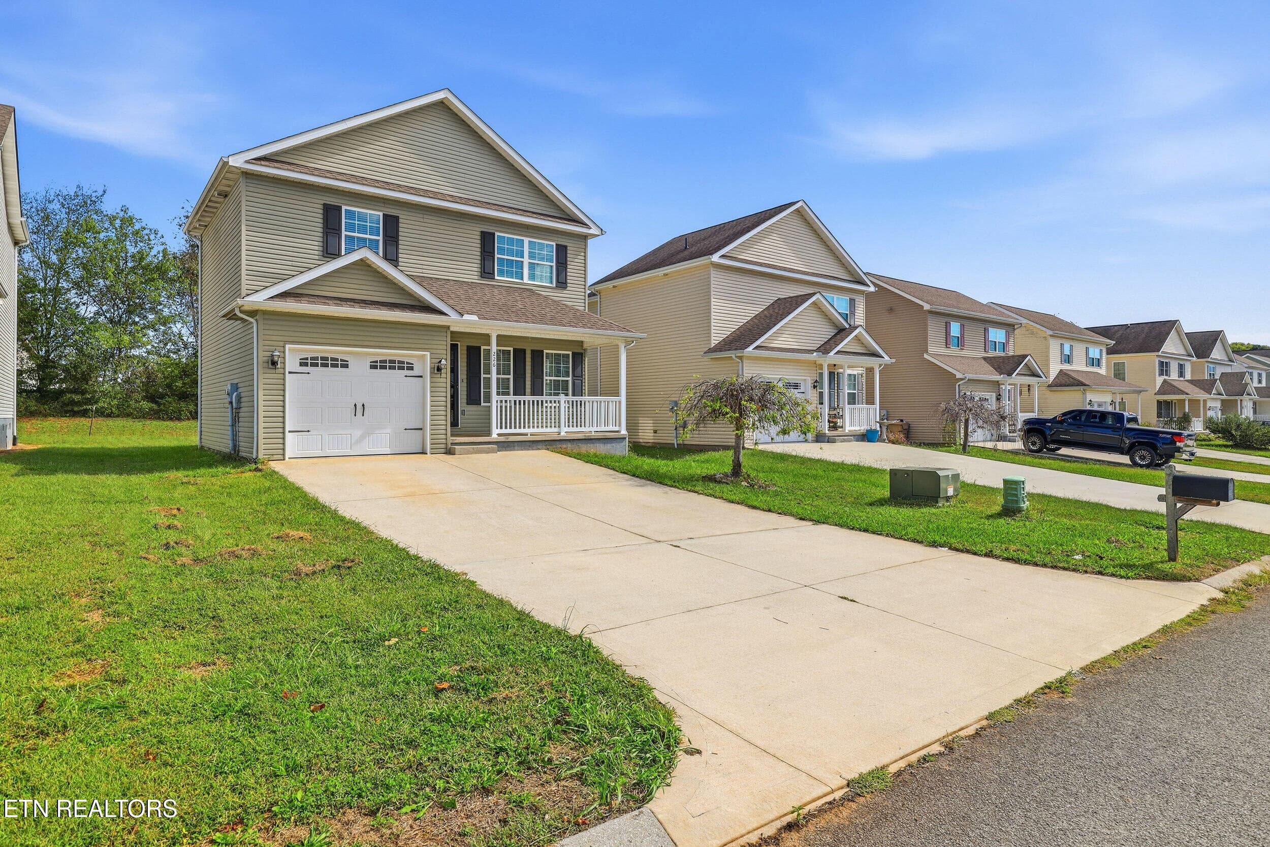 005 - 226 Heritage Crossing Drive, Maryville, TN 37804, Maryville