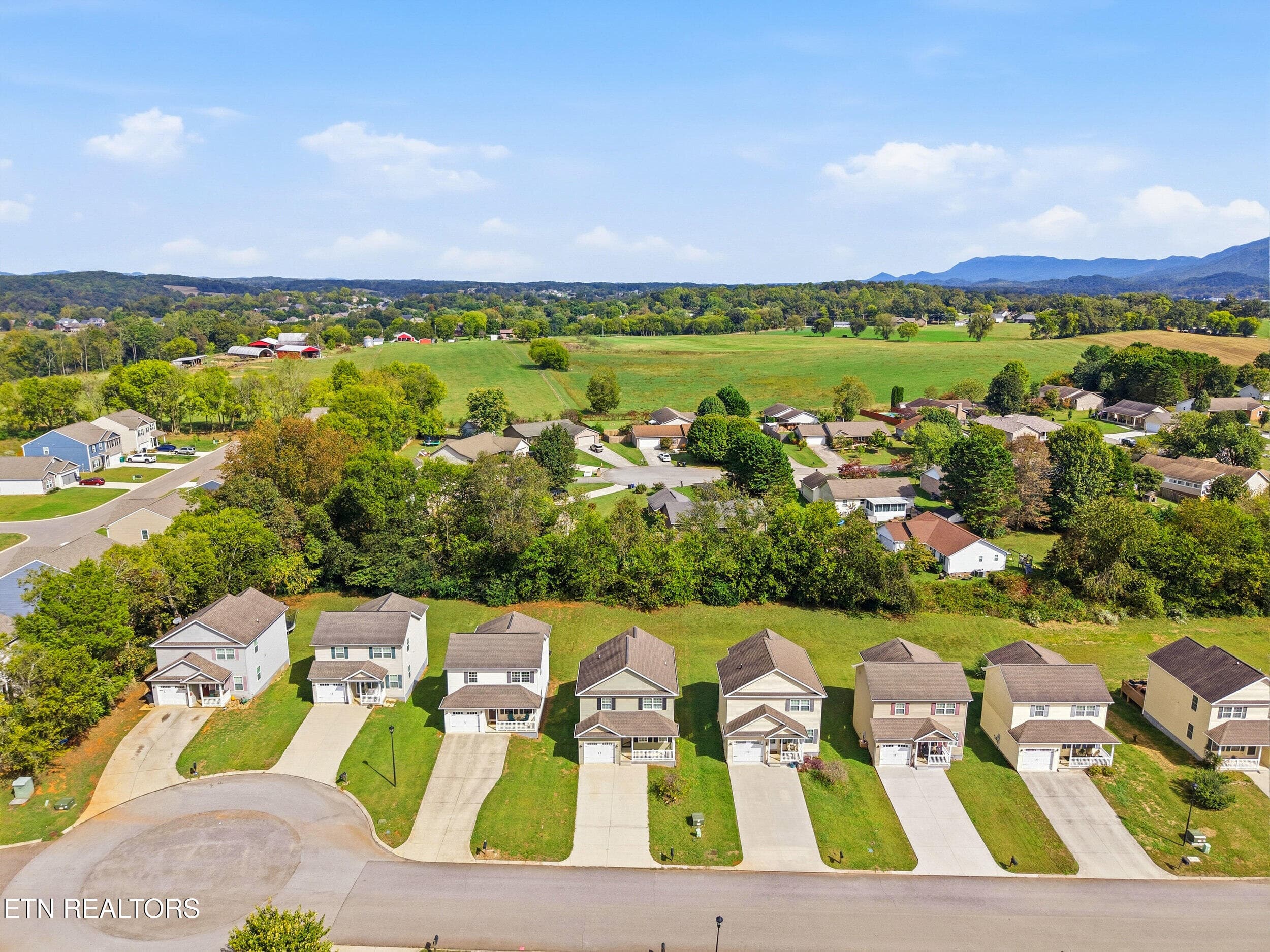 012 - 226 Heritage Crossing Drive, Maryville, TN 37804, Maryville