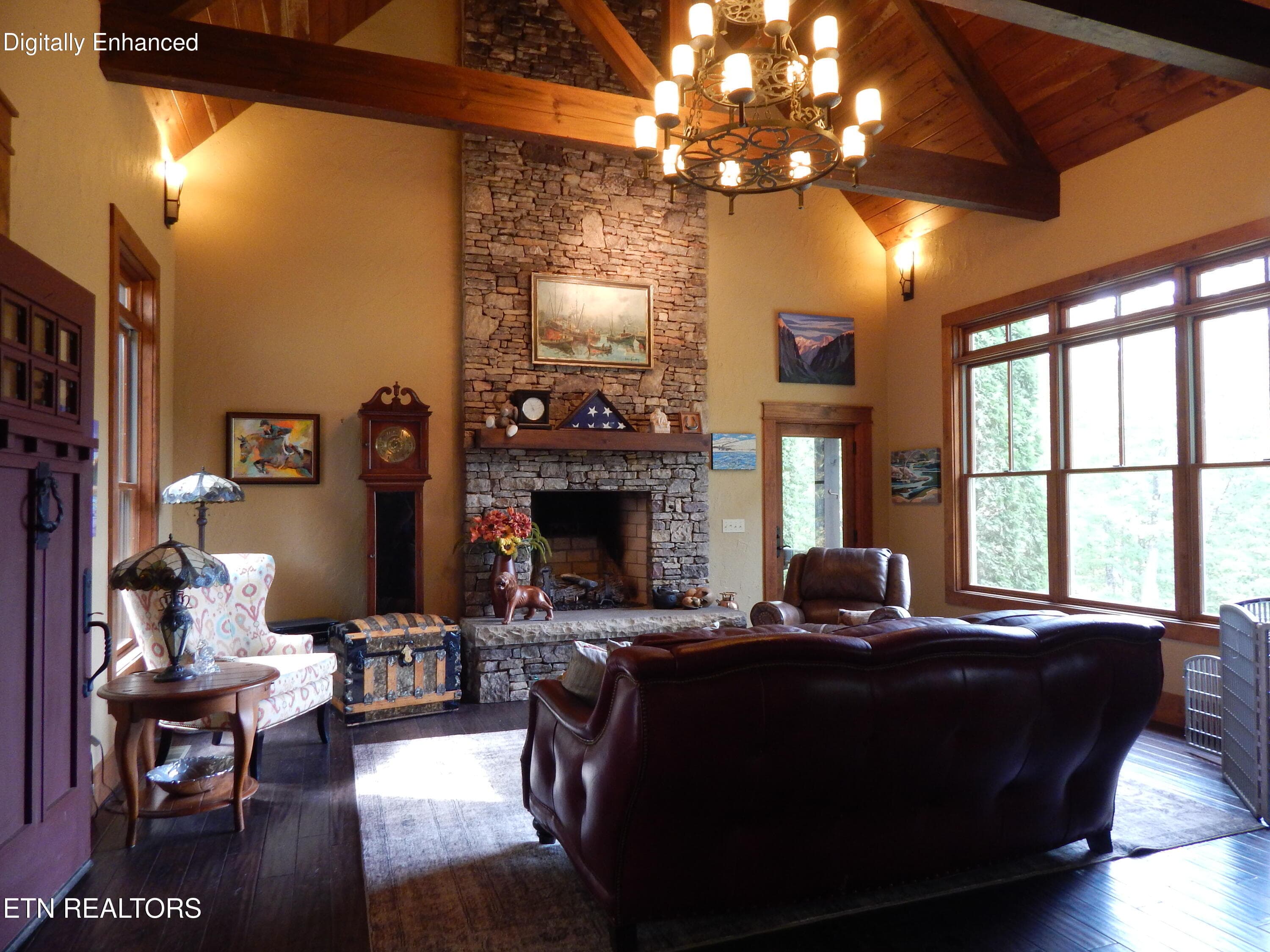 great room - 402 Charit Tr, Jamestown, TN 38556