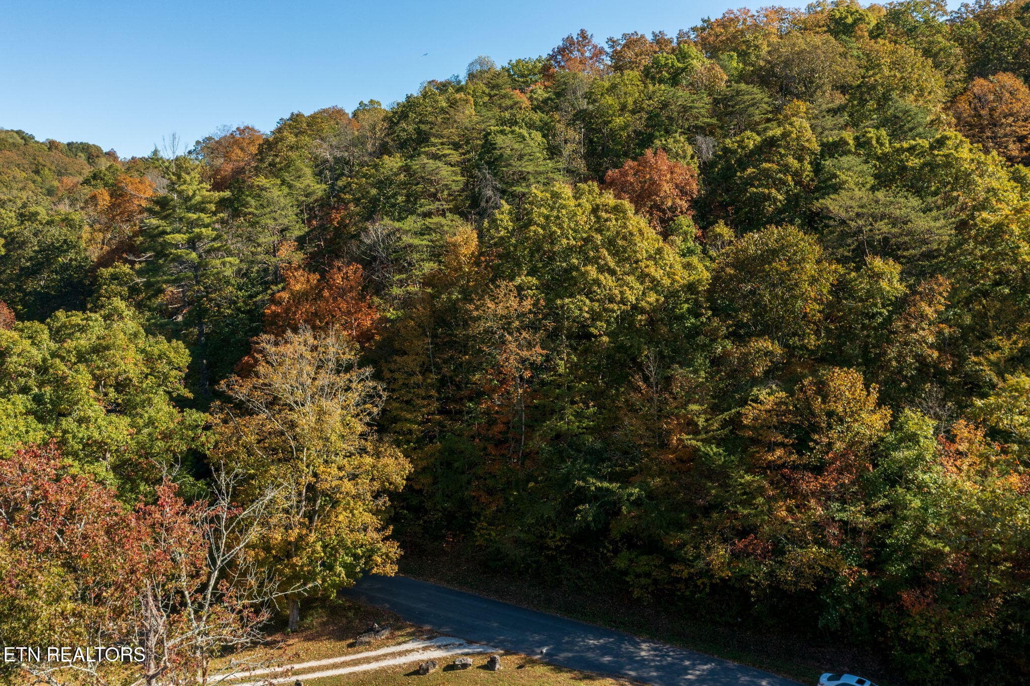 homesandvideos aerials-13297 - Strong Hollow Lane, Rocky Top, TN 37769, Rocky Top
