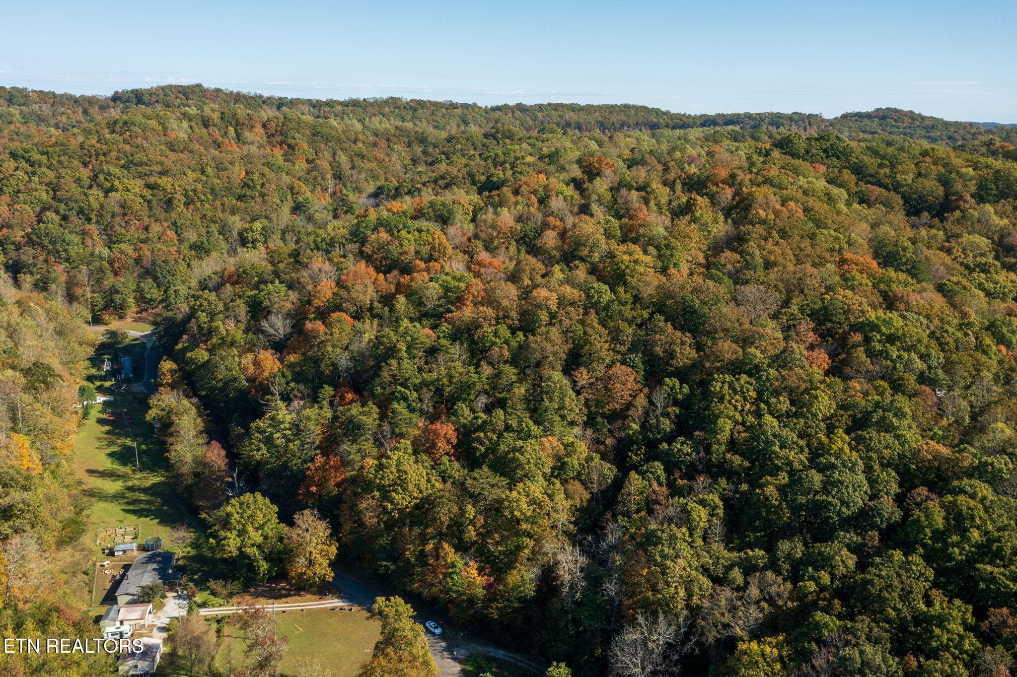 homesandvideos aerials-13300 - Strong Hollow Lane, Rocky Top, TN 37769, Rocky Top