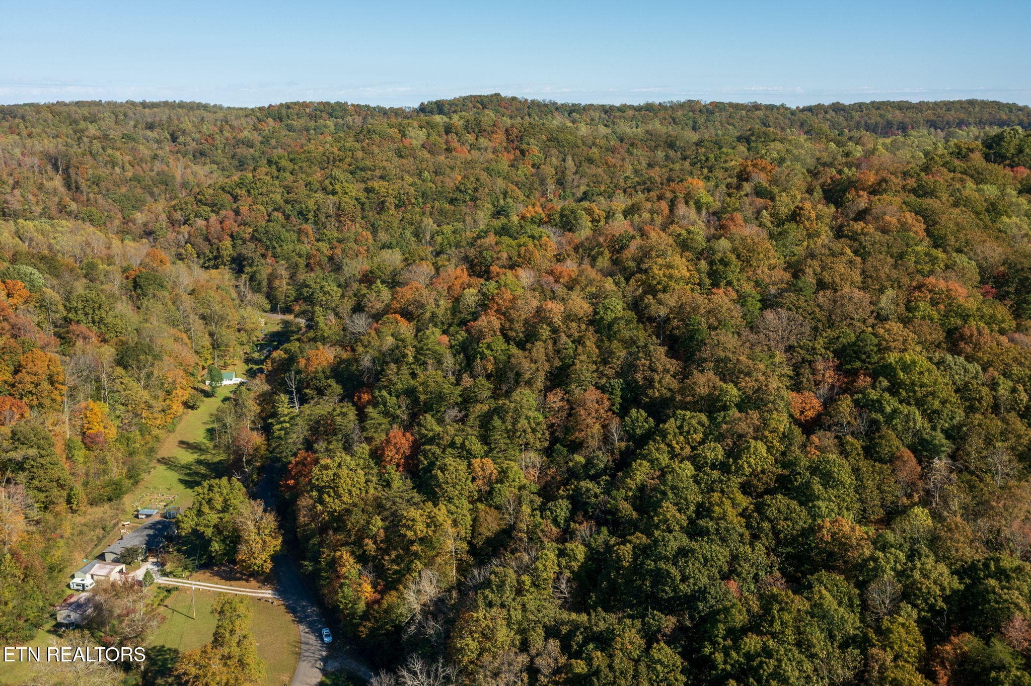 homesandvideos aerials-13301 - Strong Hollow Lane, Rocky Top, TN 37769, Rocky Top