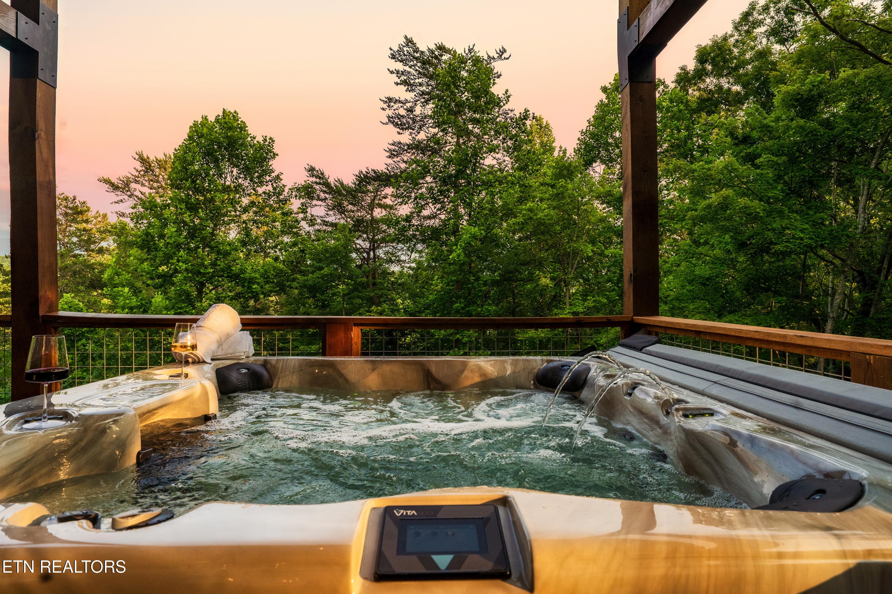 2234LegendDr-065-4000 - 2234 Legend Drive, Sevierville, TN 37876