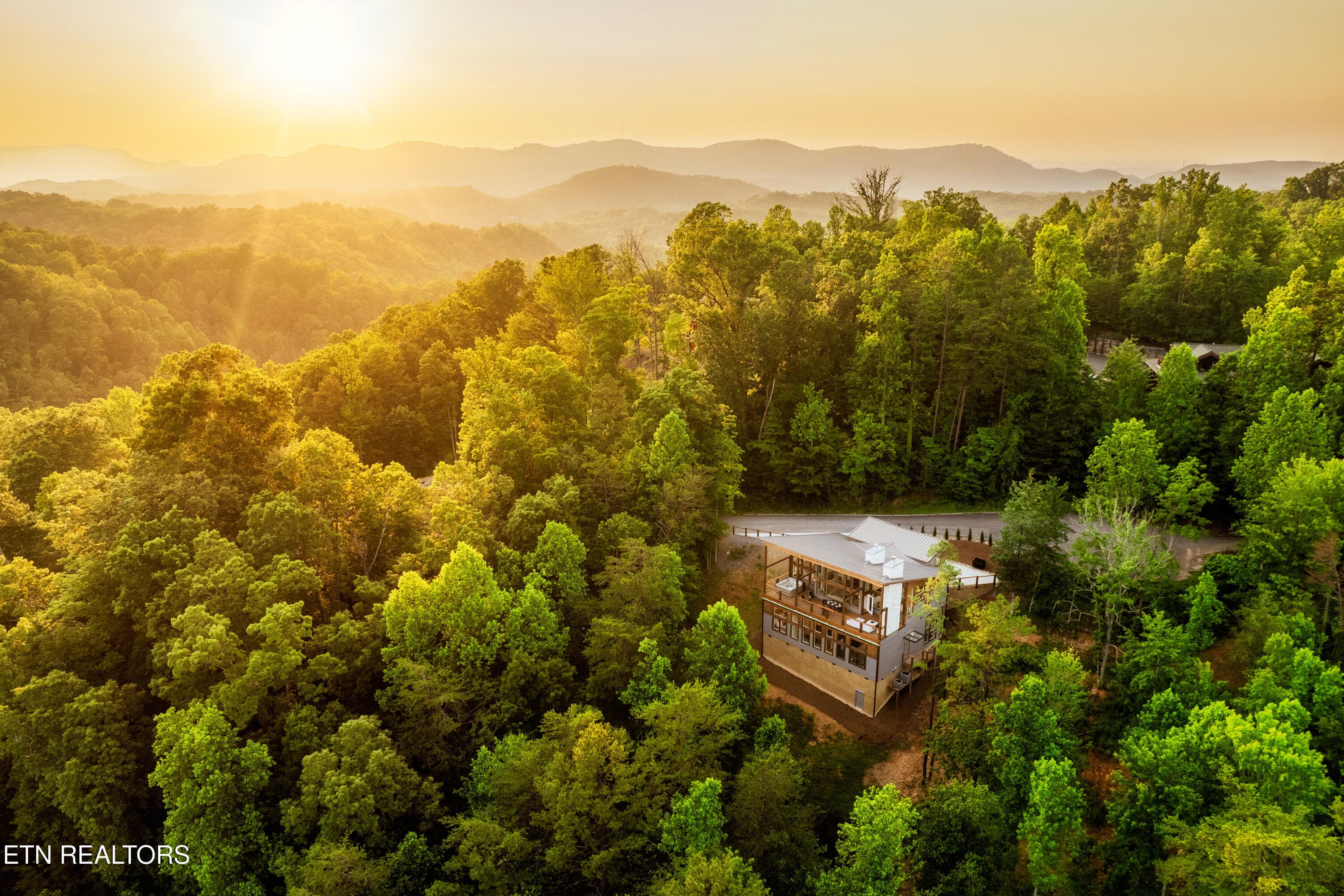 2234LegendDr-007-4000 - 2234 Legend Drive, Sevierville, TN 37876