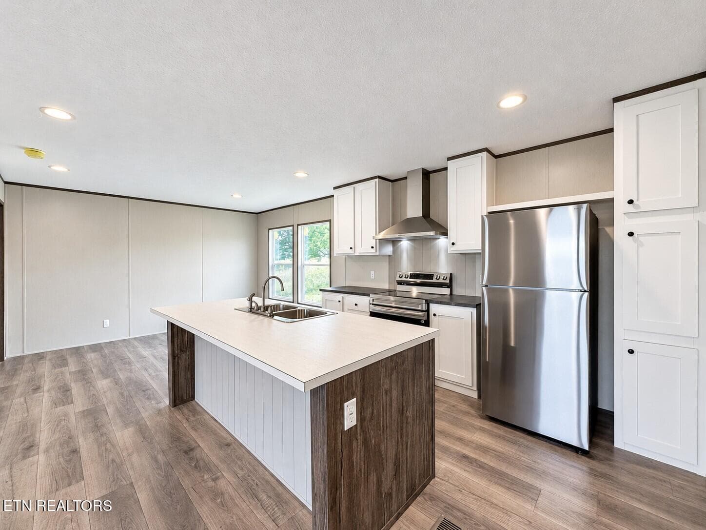Kitchen - 200 Laura Boling Loop Rd, Strawberry Plains, TN 37871, Strawberry Plains