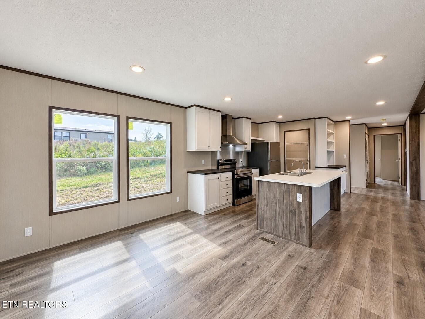 Kitchen - 200 Laura Boling Loop Rd, Strawberry Plains, TN 37871, Strawberry Plains