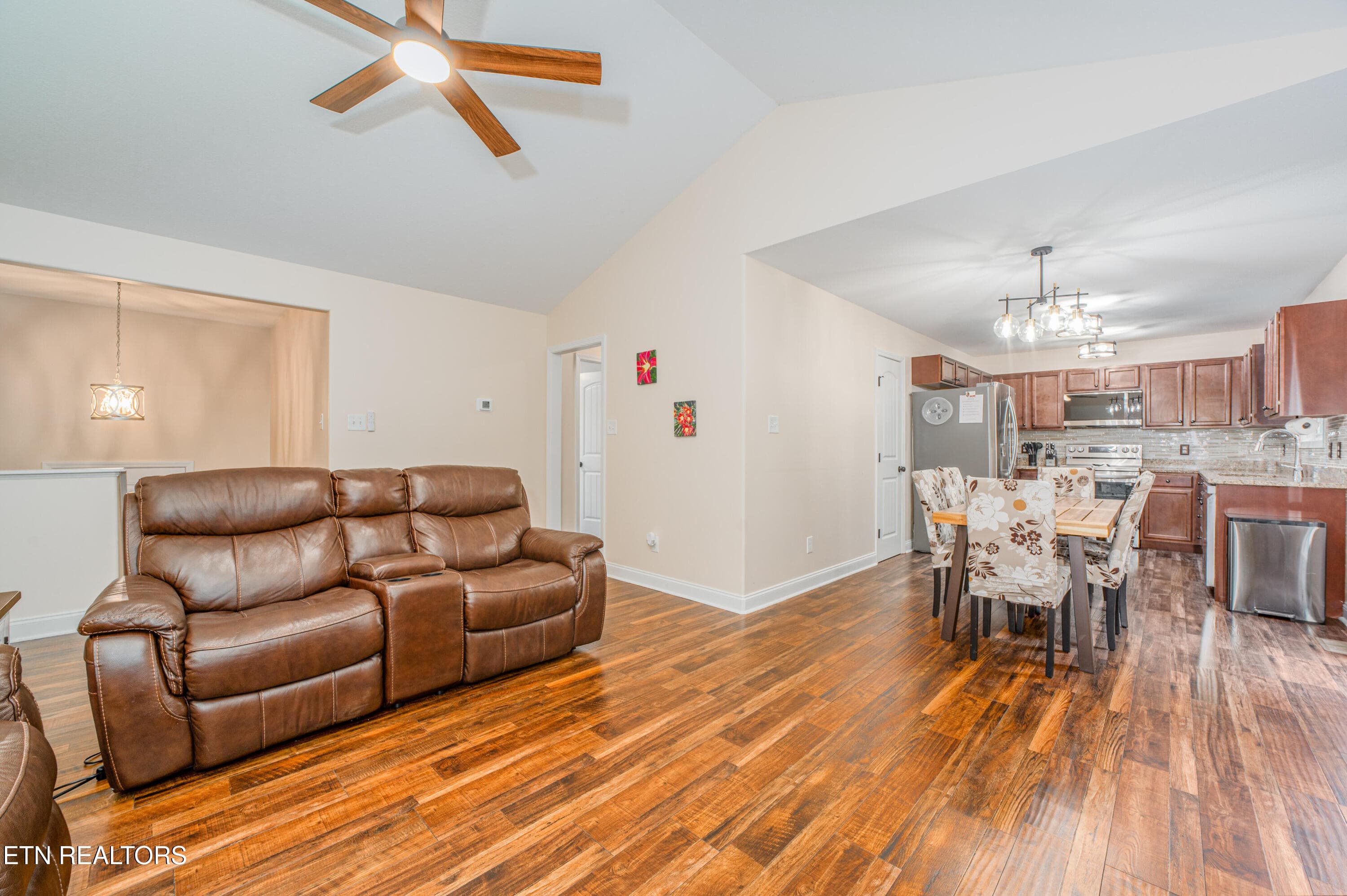 08_beyc6ace740c2309e - 7809 Elkton Lane, Powell, TN 37849, Powell
