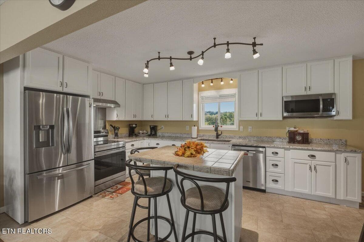 08-Kitchen - 481 Judson Rd, Strawberry Plains, TN 37871, Strawberry Plains