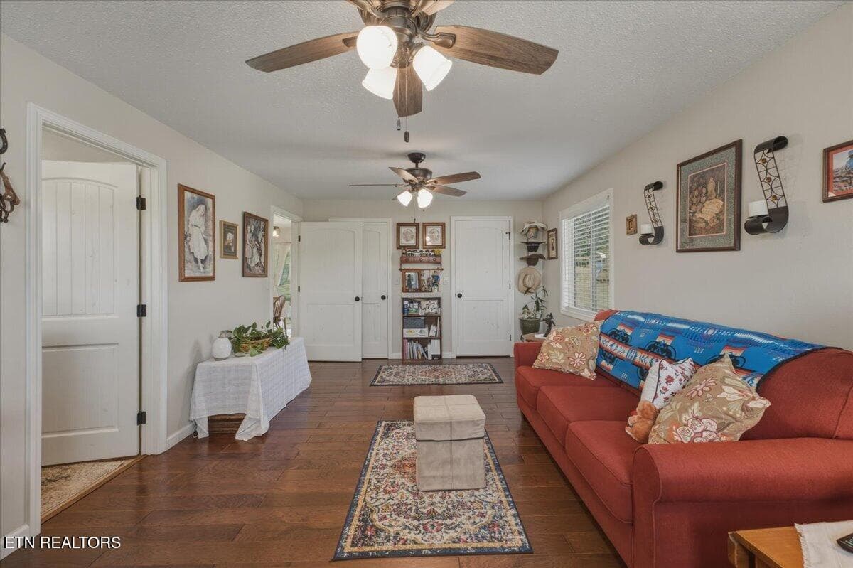 14-Primary Bedroom - 481 Judson Rd, Strawberry Plains, TN 37871, Strawberry Plains