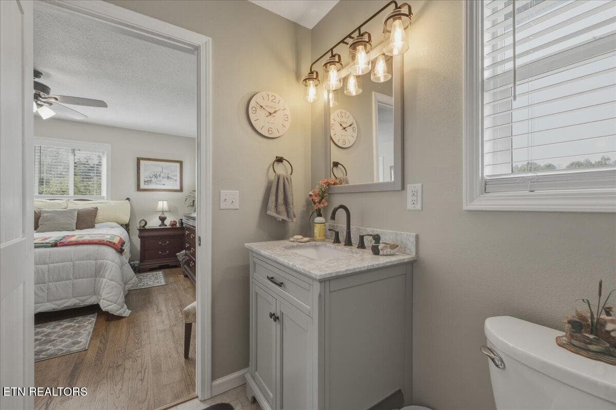 20-Full Bath - 481 Judson Rd, Strawberry Plains, TN 37871, Strawberry Plains